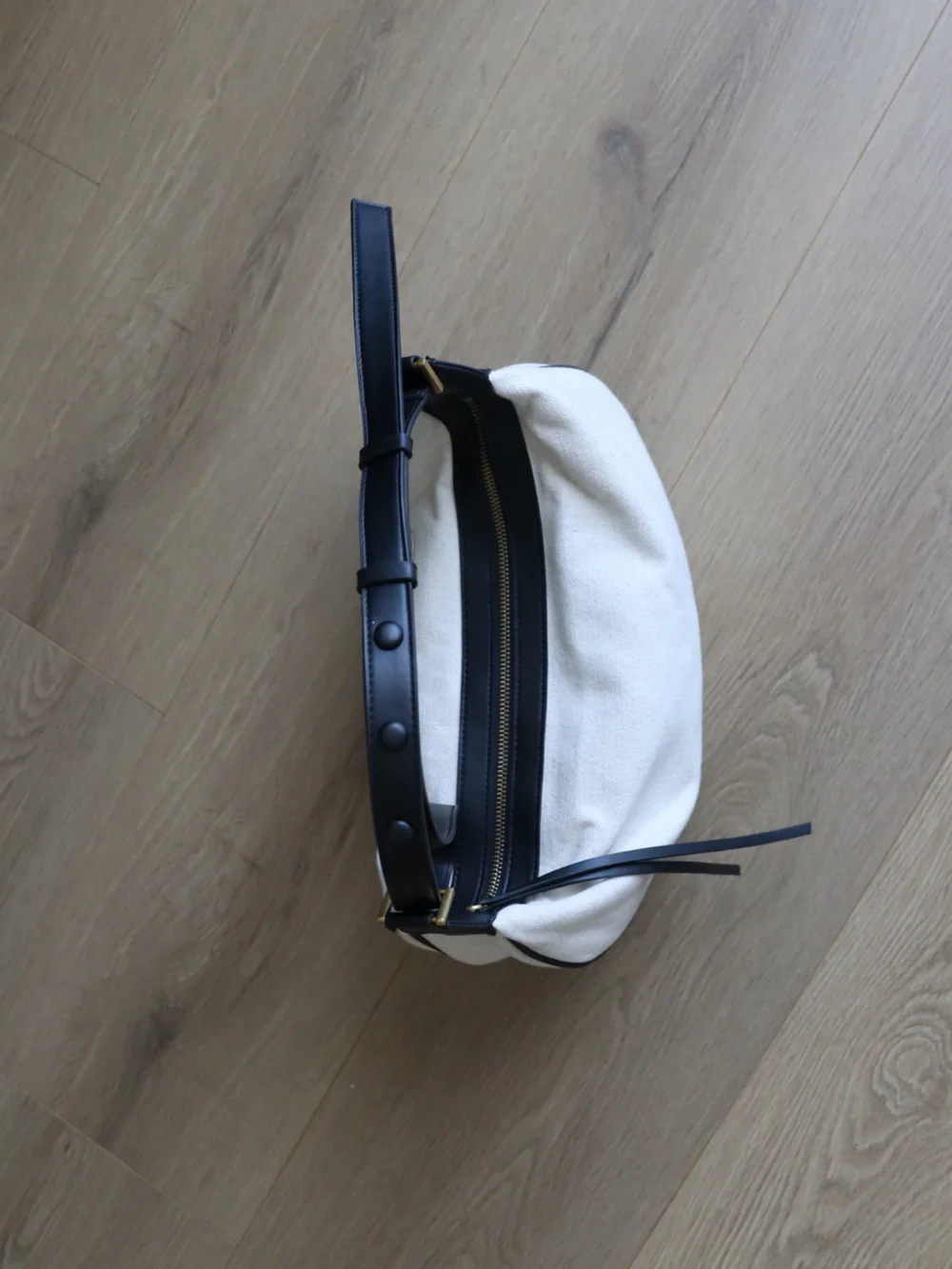 Zara Linen Cotton Oval Hobo Shoulder Bag Cream Black